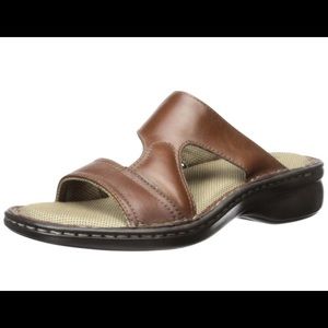 Eastland TAWNY Woman Sandals “NEW IN BOX” Size 10
